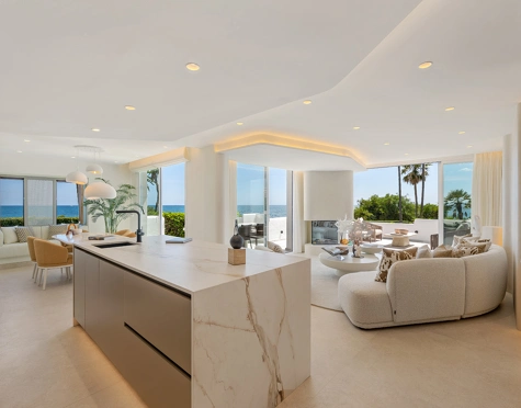 Apartamento Planta Baja en venta en Alcazaba Beach, Estepona East