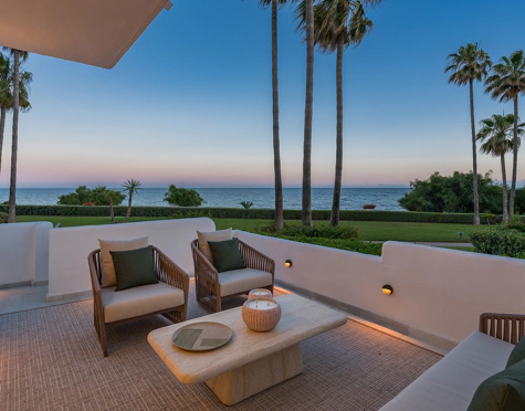 Apartamento Planta Baja en venta en Alcazaba Beach, Estepona East