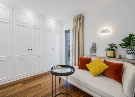 LUXURY SEAFRONT TOWNHOUSE ON THE GOLDEN MILE