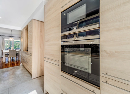LUXURY SEAFRONT TOWNHOUSE ON THE GOLDEN MILE