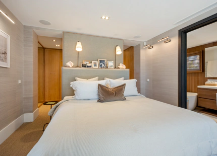 LUXURY APARTMENT ON THE GOLDEN MILE OF MARBELLA