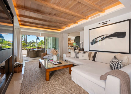 LUXURY APARTMENT ON THE GOLDEN MILE OF MARBELLA