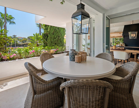 LUXURY APARTMENT ON THE GOLDEN MILE OF MARBELLA