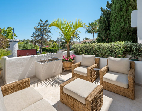 LUXURY APARTMENT ON THE GOLDEN MILE OF MARBELLA