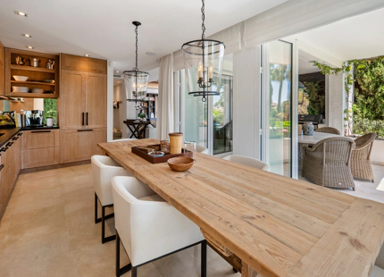 LUXURY APARTMENT ON THE GOLDEN MILE OF MARBELLA