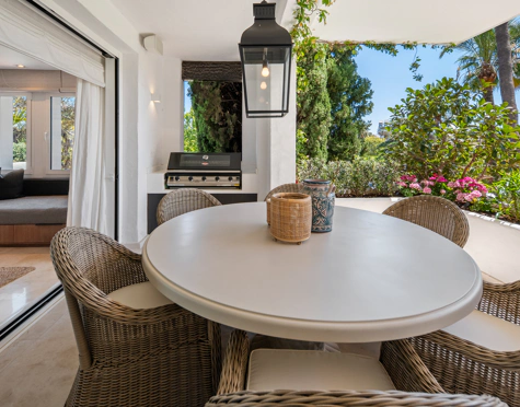LUXURY APARTMENT ON THE GOLDEN MILE OF MARBELLA