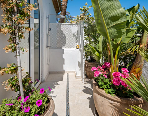 LUXURY APARTMENT ON THE GOLDEN MILE OF MARBELLA
