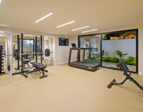 Villa en venta en Nueva Andalucia, Marbella