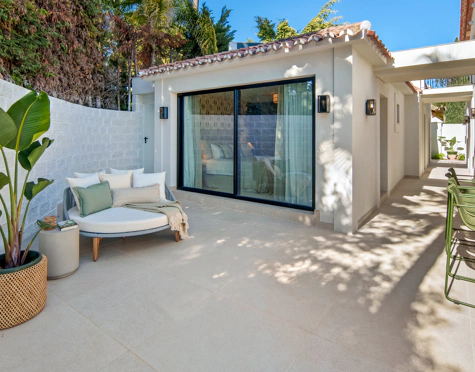 Villa en venta en Nueva Andalucia, Marbella
