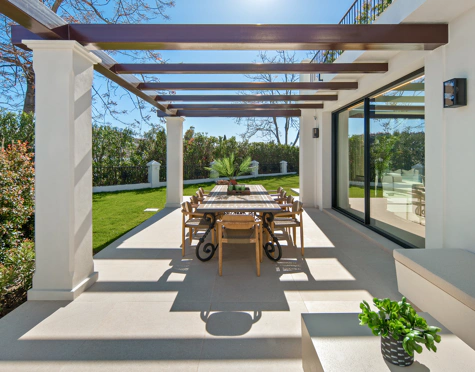 Villa en venta en Nueva Andalucia, Marbella