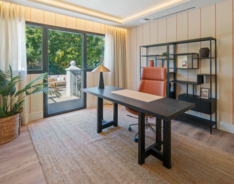 Villa en venta en Nueva Andalucia, Marbella