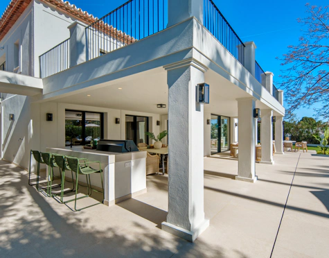 Villa en venta en Nueva Andalucia, Marbella