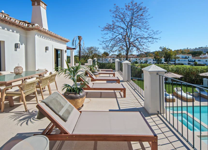LUXURY FRONTLINE GOLF VILLA IN NUEVA ANDALUCIA