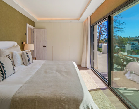 Villa en venta en Nueva Andalucia, Marbella