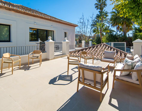 Villa en venta en Nueva Andalucia, Marbella