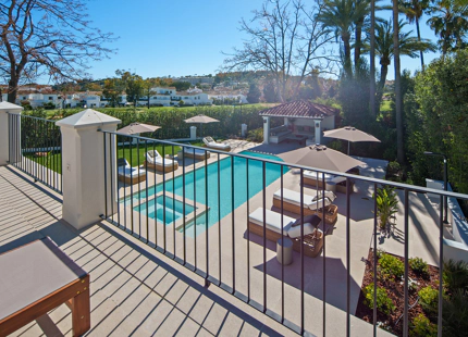 LUXURY FRONTLINE GOLF VILLA IN NUEVA ANDALUCIA