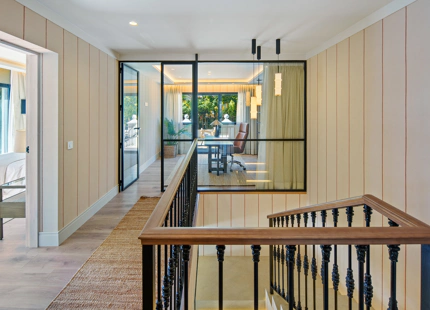 LUXURY FRONTLINE GOLF VILLA IN NUEVA ANDALUCIA