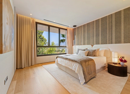EXCLUSIVE DUPLEX PENTHOUSE ON THE GOLDEN MILE OF MARBELLA