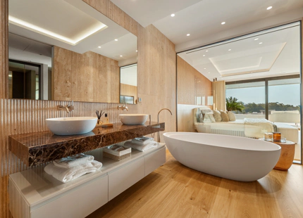 EXCLUSIVE DUPLEX PENTHOUSE ON THE GOLDEN MILE OF MARBELLA