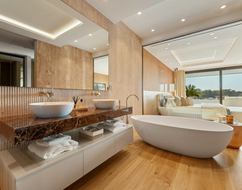 EXCLUSIVE DUPLEX PENTHOUSE ON THE GOLDEN MILE OF MARBELLA