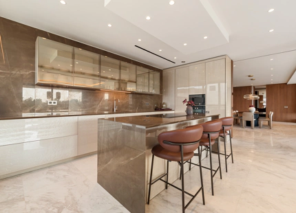 EXCLUSIVE DUPLEX PENTHOUSE ON THE GOLDEN MILE OF MARBELLA