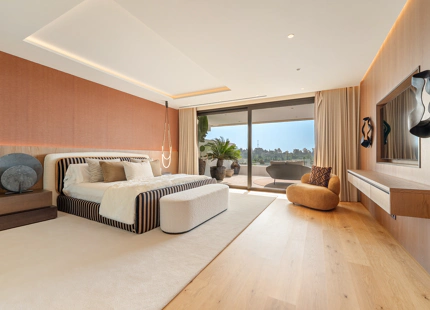 EXCLUSIVE DUPLEX PENTHOUSE ON THE GOLDEN MILE OF MARBELLA