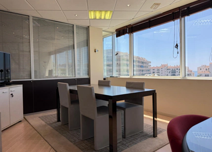 PRIME OFFICE WITH SEA VIEWS IN PUERTO BANÚS