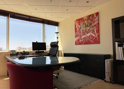 PRIME OFFICE WITH SEA VIEWS IN PUERTO BANÚS