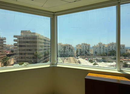 PRIME OFFICE WITH SEA VIEWS IN PUERTO BANÚS