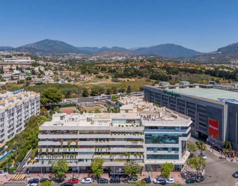 PRIME OFFICE WITH SEA VIEWS IN PUERTO BANÚS
