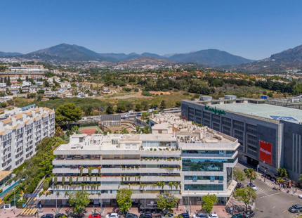 PRIME OFFICE WITH SEA VIEWS IN PUERTO BANÚS