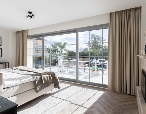 Villa for sale in Benahavis