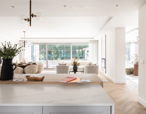 Villa for sale in Benahavis