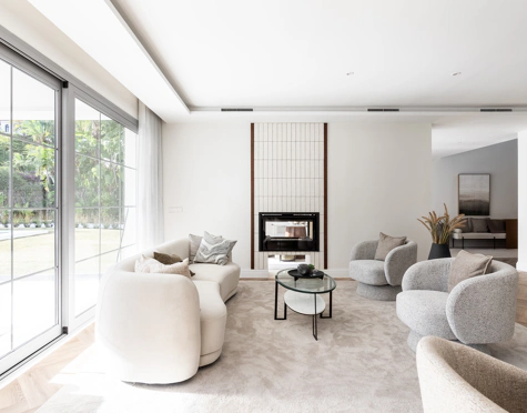 Villa for sale in Benahavis
