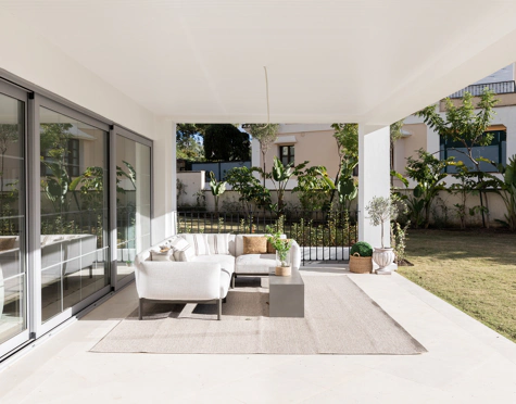 Villa for sale in Benahavis
