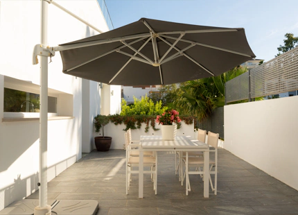 LUXURY ARCHITECT-DESIGNED SEAFRONT VILLA ON THE COSTA DEL SOL