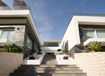 LUXURY ARCHITECT-DESIGNED SEAFRONT VILLA ON THE COSTA DEL SOL