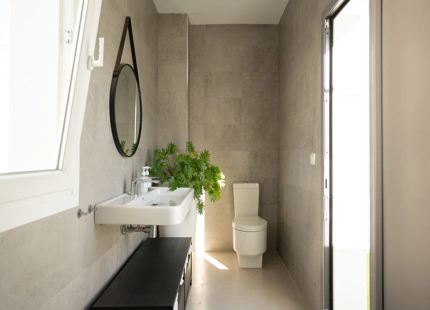 LUXURY ARCHITECT-DESIGNED SEAFRONT VILLA ON THE COSTA DEL SOL