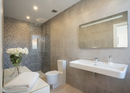 LUXURY ARCHITECT-DESIGNED SEAFRONT VILLA ON THE COSTA DEL SOL