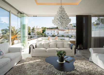 LUXURY ARCHITECT-DESIGNED SEAFRONT VILLA ON THE COSTA DEL SOL