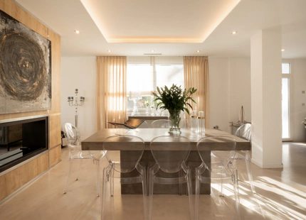 LUXURY ARCHITECT-DESIGNED SEAFRONT VILLA ON THE COSTA DEL SOL