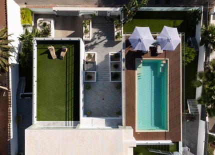 LUXURY ARCHITECT-DESIGNED SEAFRONT VILLA ON THE COSTA DEL SOL