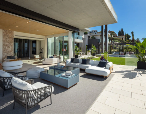 Villa for sale in La Quinta, Benahavis