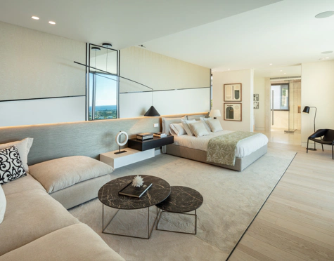 Villa for sale in La Quinta, Benahavis