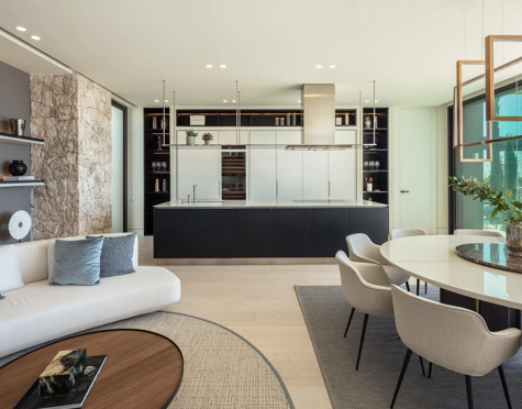 Villa for sale in La Quinta, Benahavis