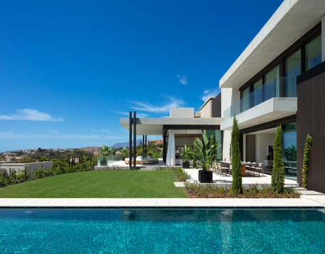 Villa for sale in La Quinta, Benahavis