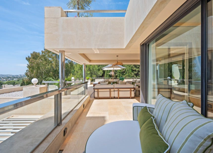 LUXURY DUPLEX PENTHOUSE IN NUEVA ANDALUCÍA
