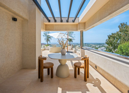 LUXURY DUPLEX PENTHOUSE IN NUEVA ANDALUCÍA