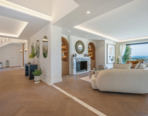 LUXURY DUPLEX PENTHOUSE IN NUEVA ANDALUCÍA