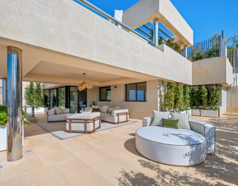 LUXURY DUPLEX PENTHOUSE IN NUEVA ANDALUCÍA